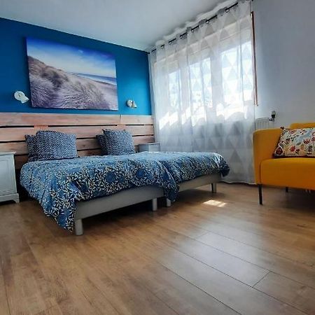 Maison Chez Lili à 200 m de la plage ,jardin privé et clos Gravelines Esterno foto
